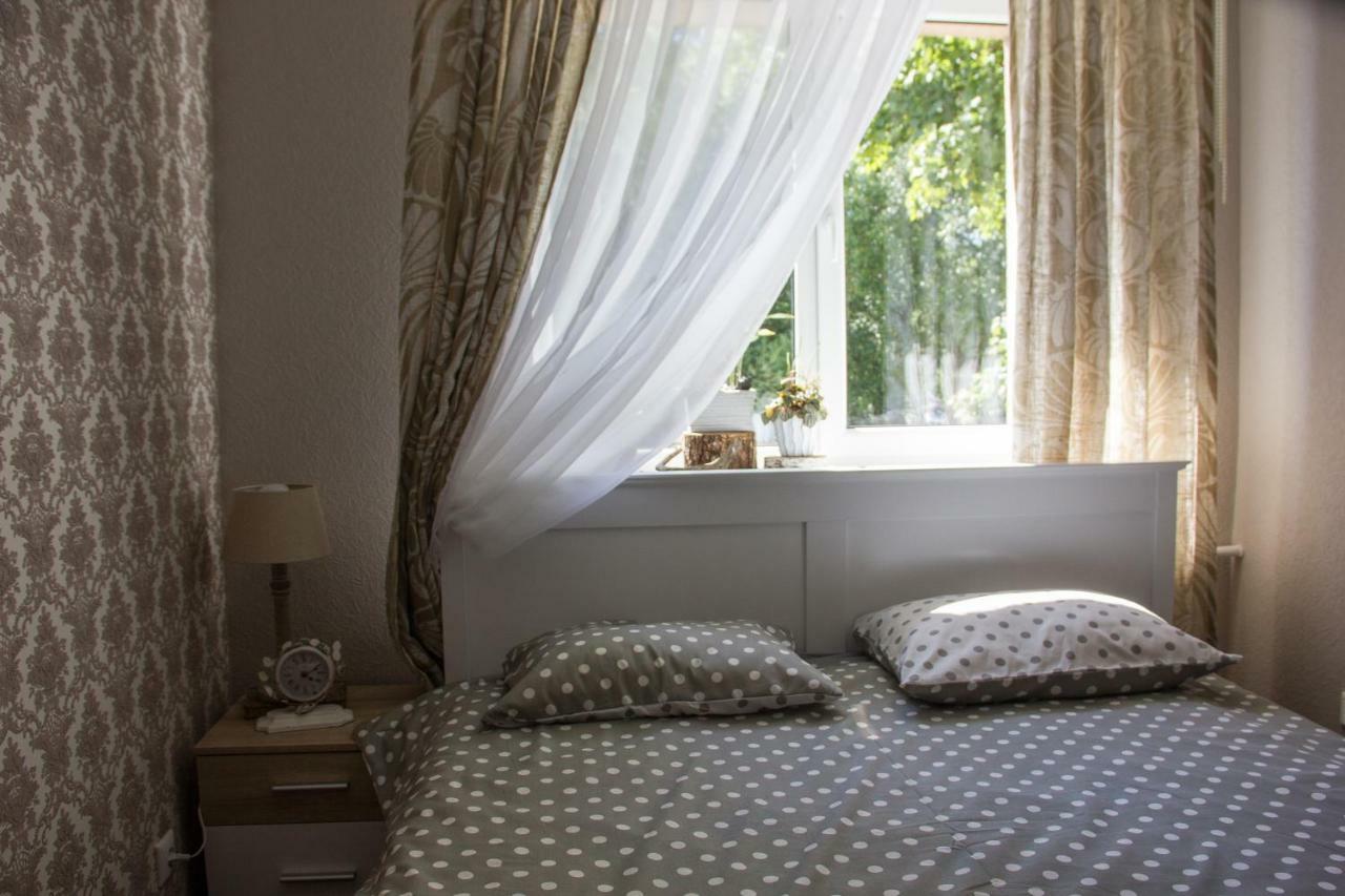 Central Line Apartment Вентспилс Екстериор снимка